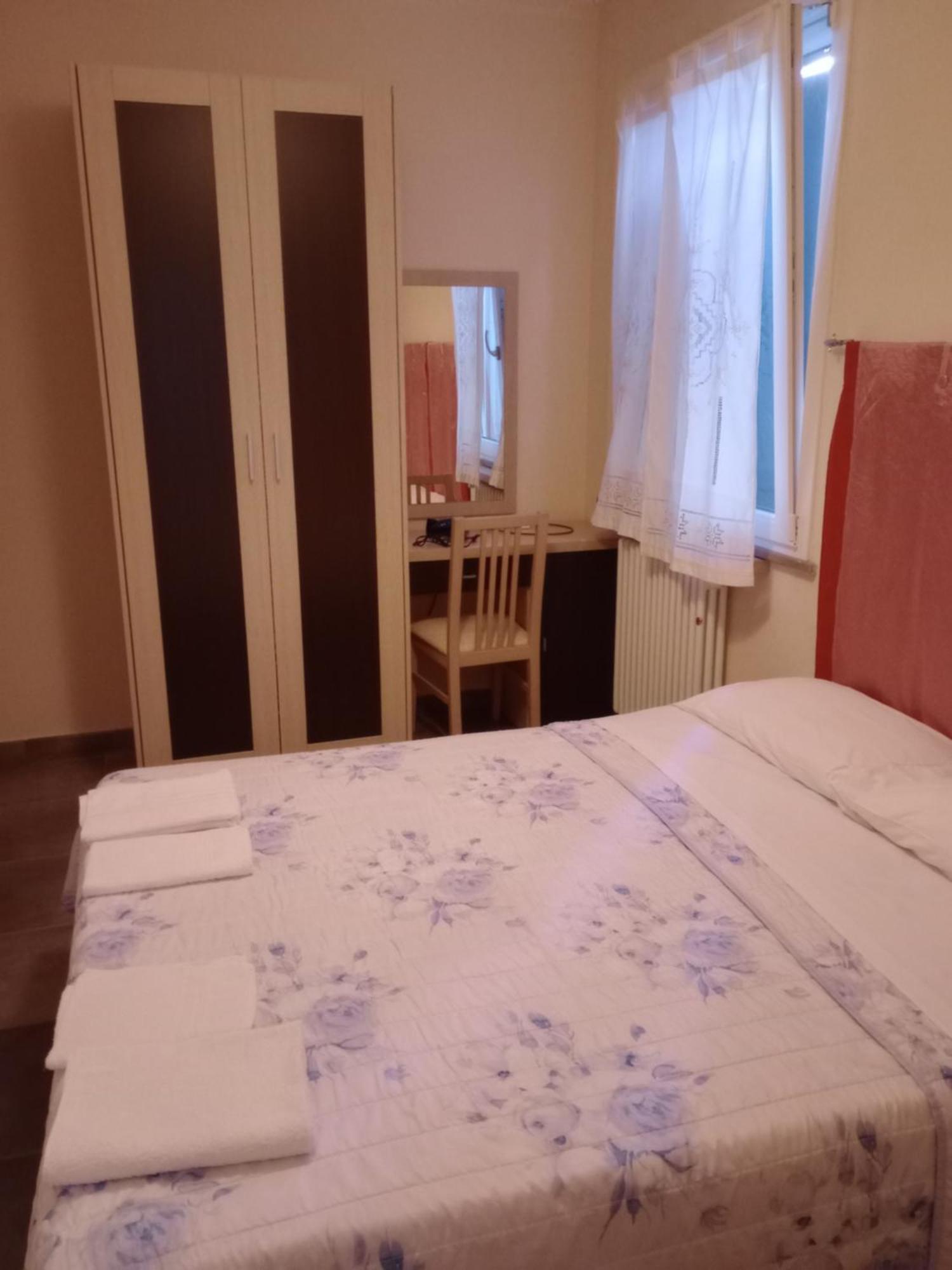 B&B Serena Roncofreddo Zewnętrze zdjęcie